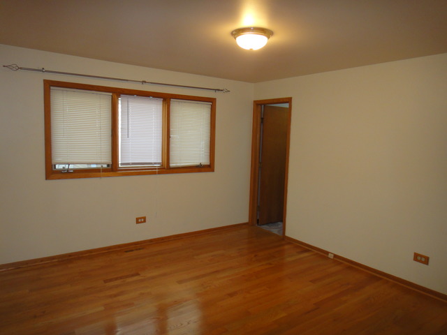6437 27th Pl, Berwyn, IL 60402 photo 10