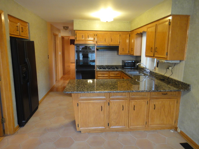 6437 27th Pl, Berwyn, IL 60402 photo 2