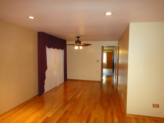 6437 27th Pl, Berwyn, IL 60402 photo 4