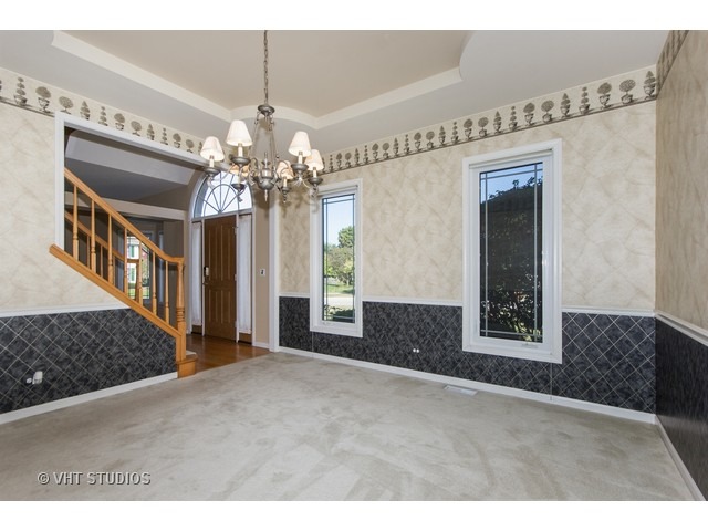 295 Pinecrest Ct, Aurora, IL 60502 photo 7