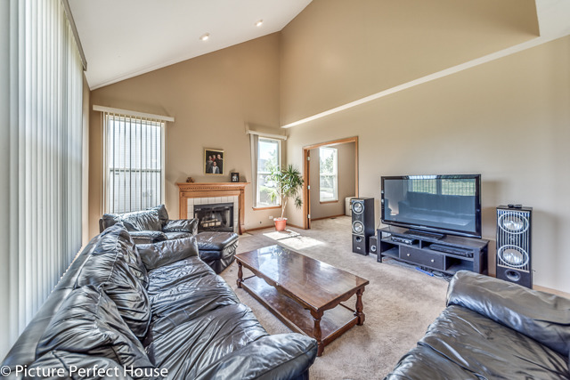 11651 S Derby Ln, Plainfield, IL 60585 photo 10