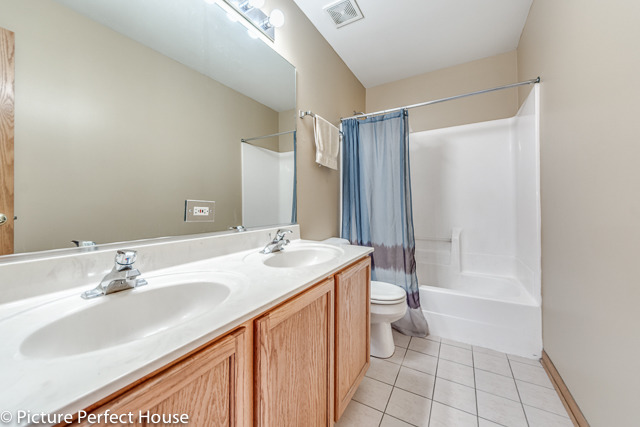 11651 S Derby Ln, Plainfield, IL 60585 photo 14