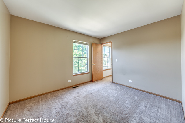 11651 S Derby Ln, Plainfield, IL 60585 photo 13
