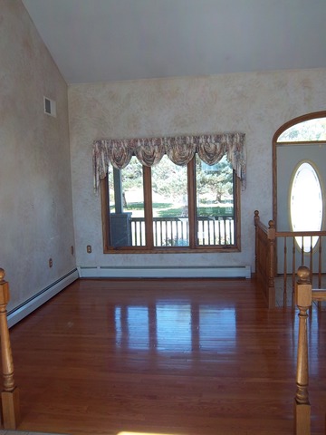 10501 Button Rd, Hebron, IL 60034 photo 4