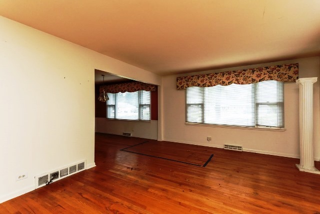 1108 E Prairie Ave, Wheaton, IL 60187 photo 3