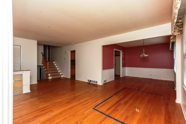 1108 E Prairie Ave, Wheaton, IL 60187 photo 4
