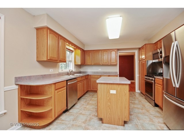 20534 Marathon Ct, Olympia Fields, IL 60461 photo 4