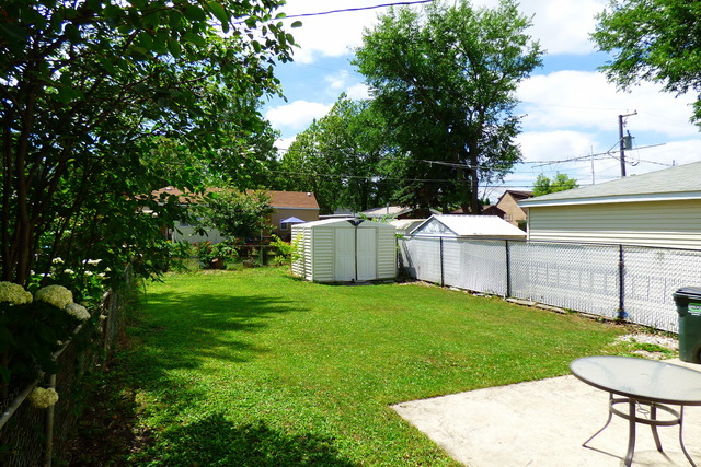 4126 Vernon Ave, Brookfield, IL 60513 photo 23