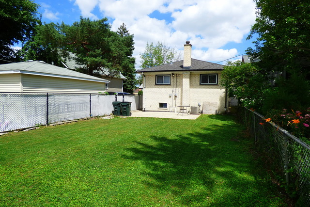 4126 Vernon Ave, Brookfield, IL 60513 photo 24