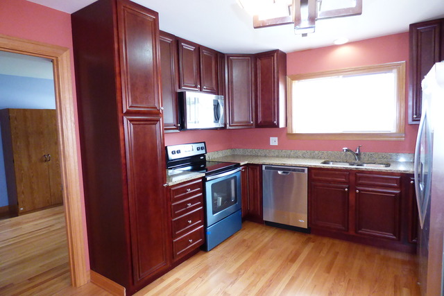 4126 Vernon Ave, Brookfield, IL 60513 photo 6
