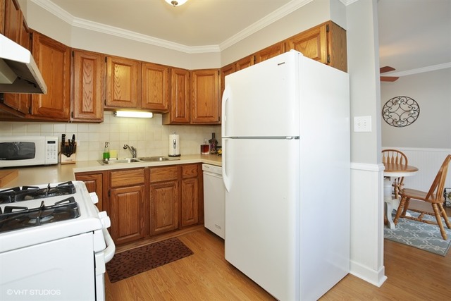 2204 Martin Ln, Rolling Meadows, IL 60008 photo 5