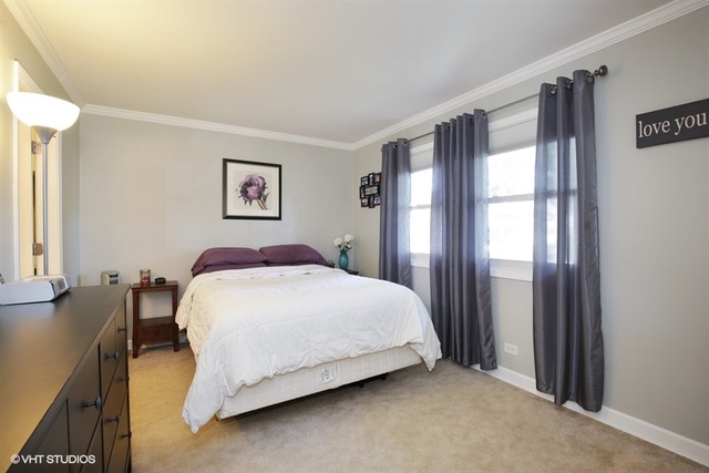 2204 Martin Ln, Rolling Meadows, IL 60008 photo 7