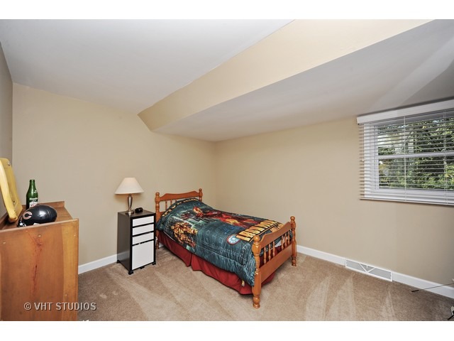 1683 Saunders Rd, Riverwoods, IL 60015 photo 12