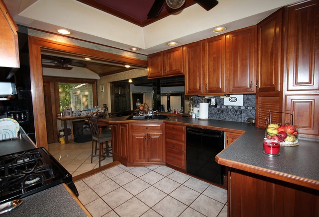 1627 N Riverside Dr, Mchenry, IL 60050 photo 20