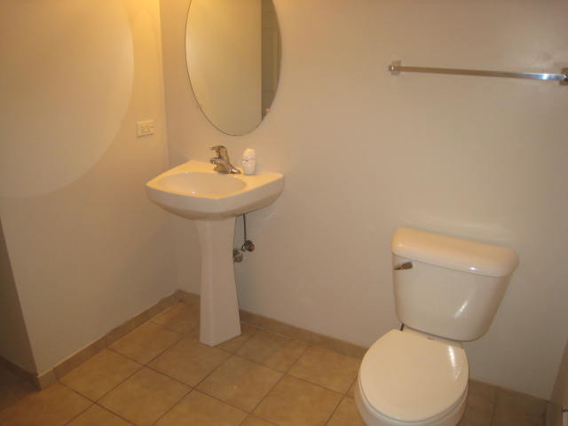 820 E Pershing Rd, Chicago, IL 60653 photo 5
