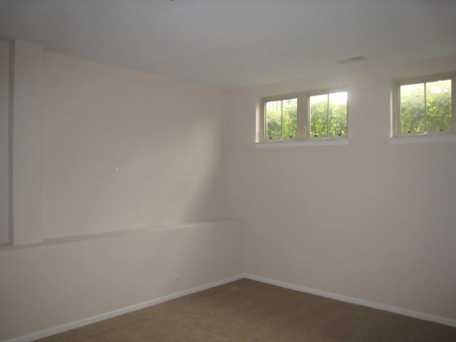 820 E Pershing Rd, Chicago, IL 60653 photo 12