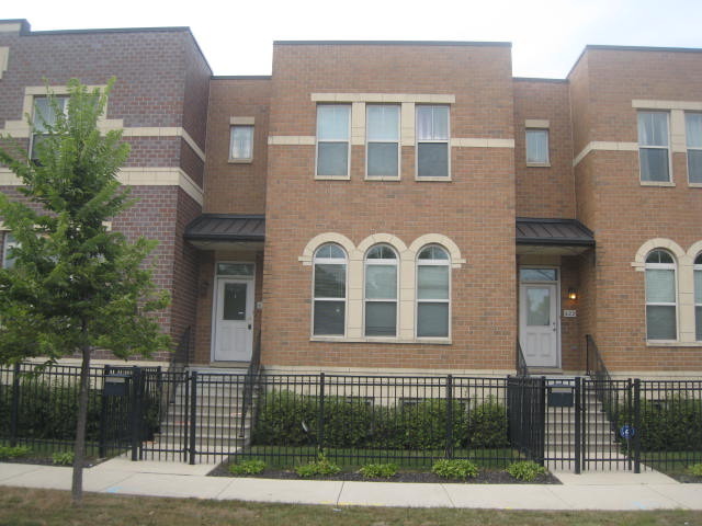 820 E Pershing Rd, Chicago, IL 60653 photo 1