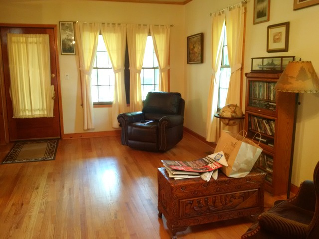 1604 E Forest Ave, Des Plaines, IL 60018 photo 9