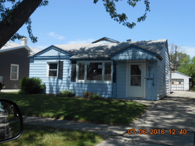 8612 45th Pl, Lyons, IL 60534 photo 1