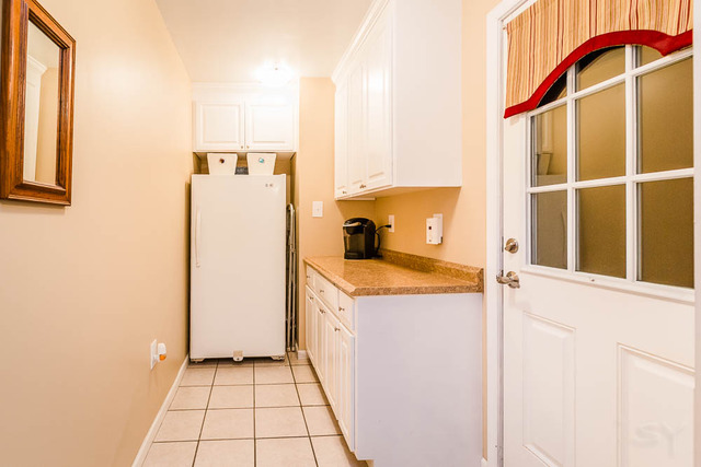 89 Pleasant St, Hoffman Estates, IL 60169 photo 7