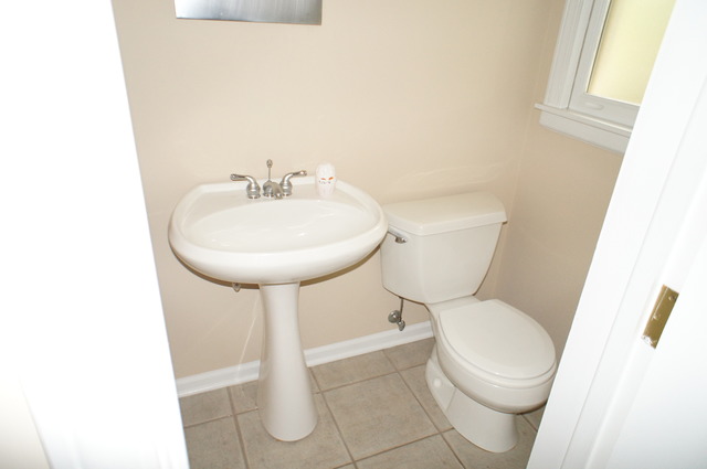 906 North Path, Wheaton, IL 60187 photo 9
