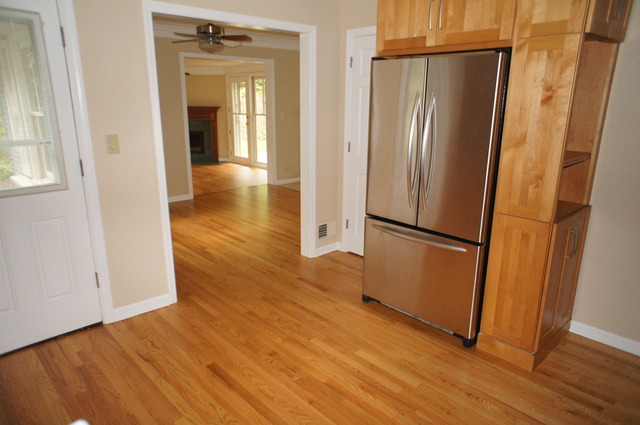 906 North Path, Wheaton, IL 60187 photo 3