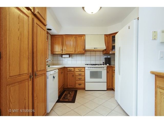 4403 Linden Ln, Rolling Meadows, IL 60008 photo 3