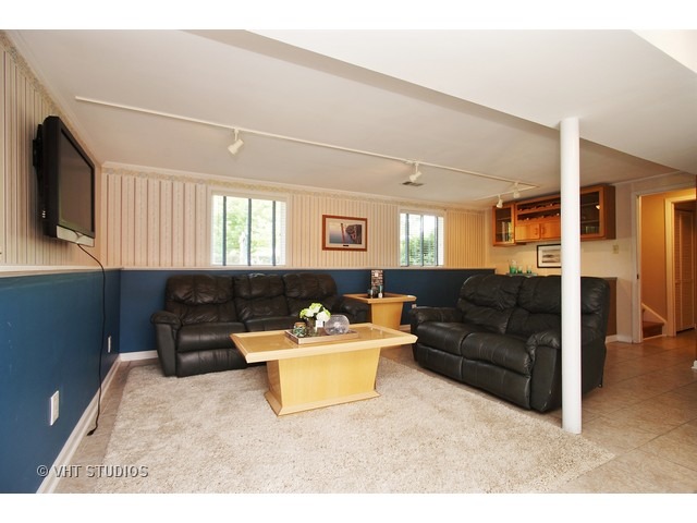 4403 Linden Ln, Rolling Meadows, IL 60008 photo 5