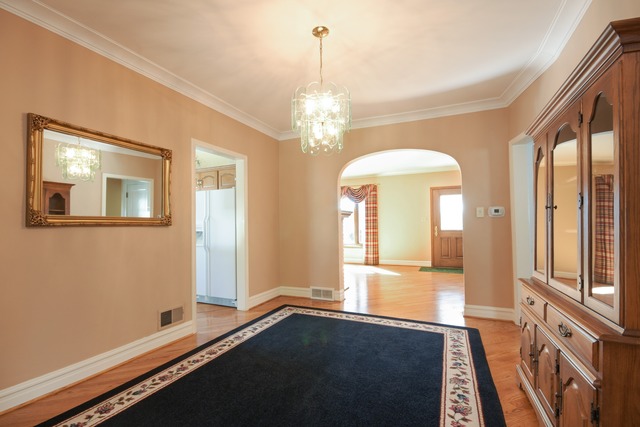 18333 School St, Lansing, IL 60438 photo 9