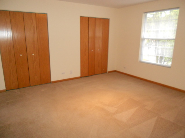 1945 Matthew Ct #C, Elgin, IL 60123 photo 5