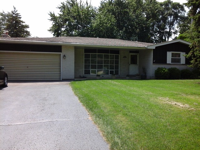 3603 W Young St, Mchenry, IL 60050 photo 1