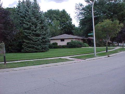 91 Brookside Dr, Elgin, IL 60123 photo 2
