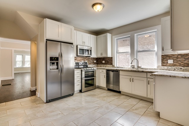 1023 Mapleton Ave, Oak Park, IL 60302 photo 7