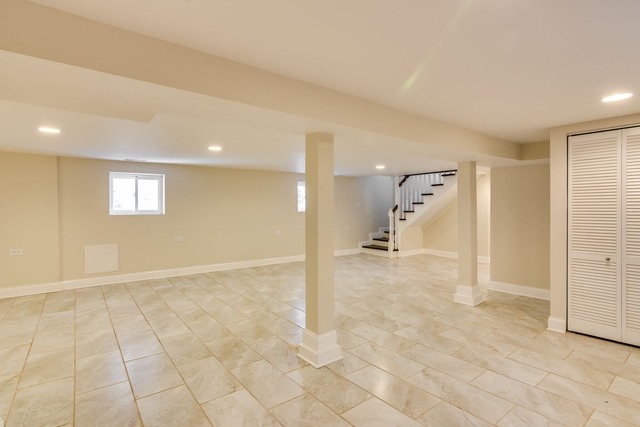 1023 Mapleton Ave, Oak Park, IL 60302 photo 21