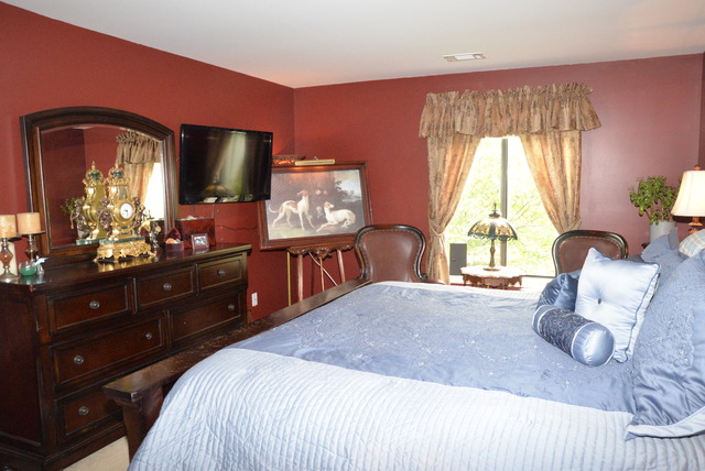 10 Creekside Cir #C, Elgin, IL 60123 photo 9
