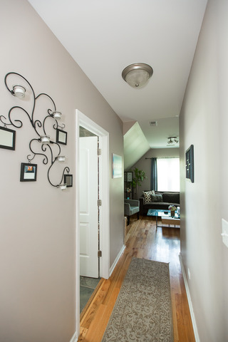 3235 N Hamlin Ave, Chicago, IL 60618 photo 17
