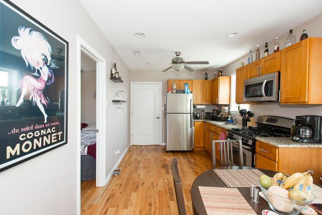 3235 N Hamlin Ave, Chicago, IL 60618 photo 3