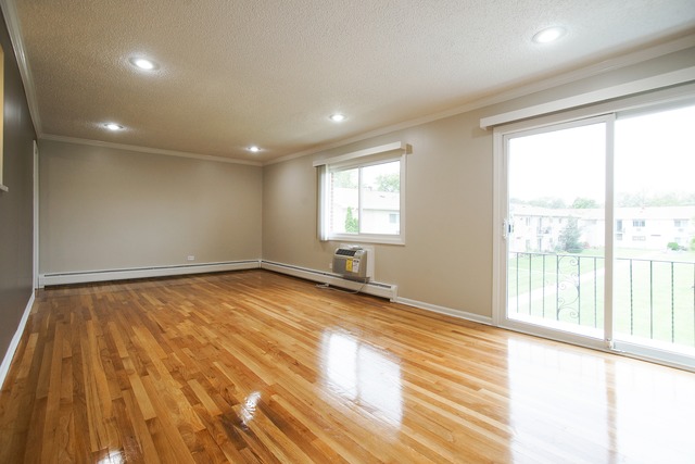 9204 Bumble Bee Dr #2F, Des Plaines, IL 60016 photo 7
