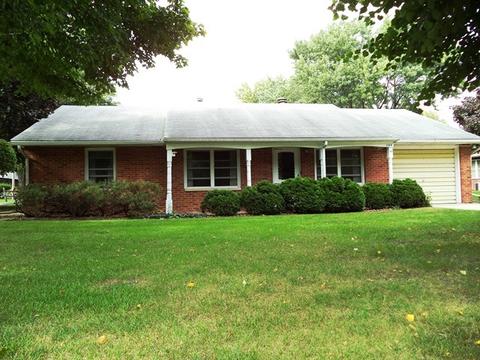 204 W Taylor St, Dwight, IL 60420 photo 1
