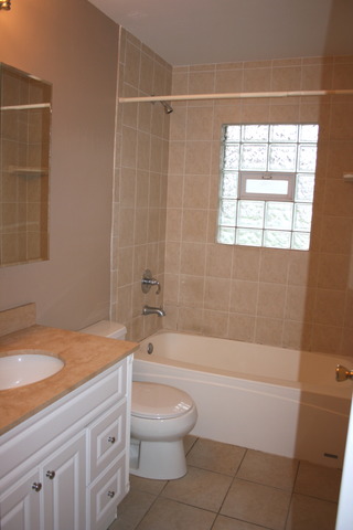 1385 S 6th Ave, Kankakee, IL 60901 photo 10