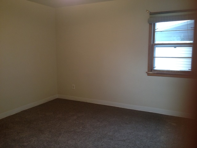 1385 S 6th Ave, Kankakee, IL 60901 photo 8