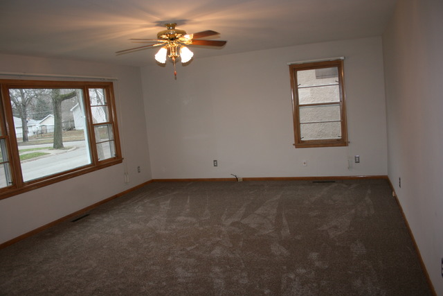 1385 S 6th Ave, Kankakee, IL 60901 photo 7