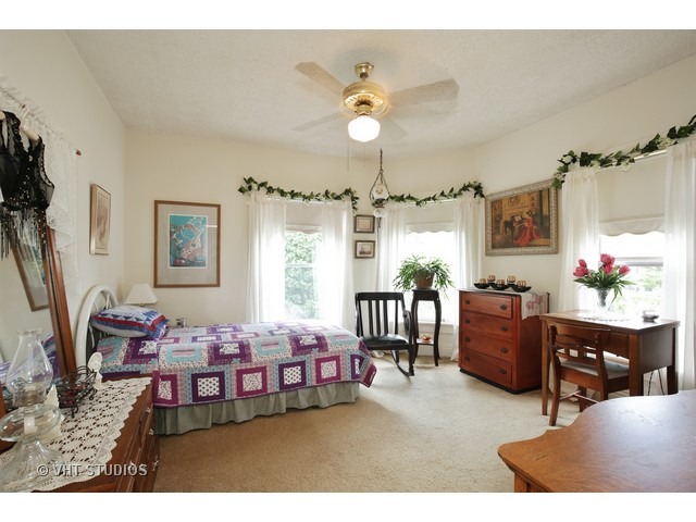 207 S 3rd St, Malta, IL 60150 photo 8