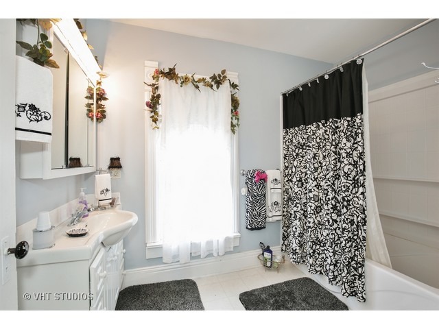 207 S 3rd St, Malta, IL 60150 photo 11