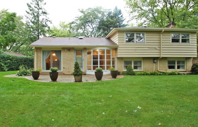 3709 Maple Leaf Dr, Glenview, IL 60026 photo 22