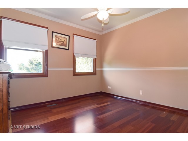 1340 Northgate Dr, Bartlett, IL 60103 photo 11