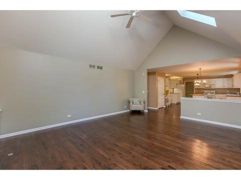 4614 Devon Ave, Lisle, IL 60532 photo 11