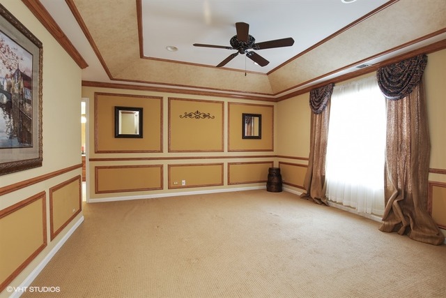 255 Garden Dr, Elgin, IL 60124 photo 6