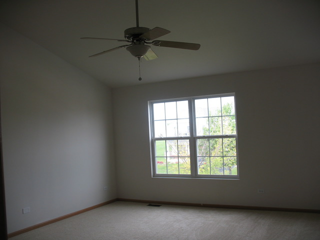 6410 Vail Ridge Dr, Plainfield, IL 60586 photo 13