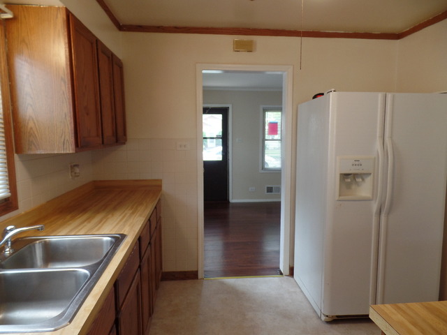 4600 Cracow Ave, Lyons, IL 60534 photo 7